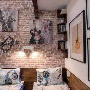  Apartment The Music House - Exclusive In The Heart Of By Flat Mаnager